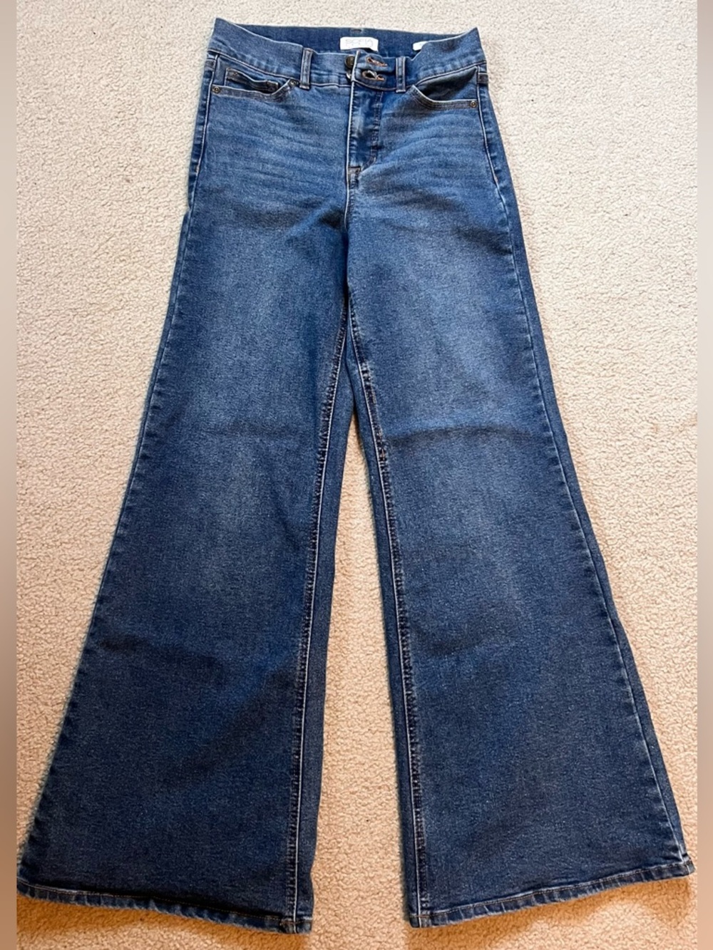 Sofia by Sofia Vergara Medium Blue High-Rise Flare Jeans